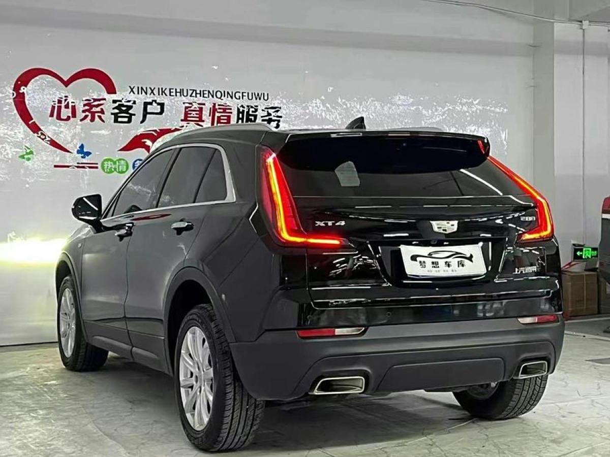 凱迪拉克 XT4  2018款 28T 兩驅(qū)領(lǐng)先型圖片