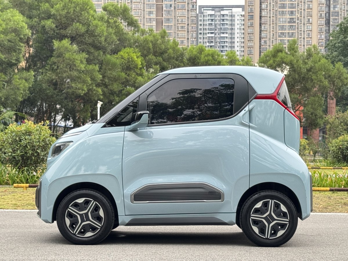 五菱 五菱NanoEV  2021款 熱愛(ài)款圖片