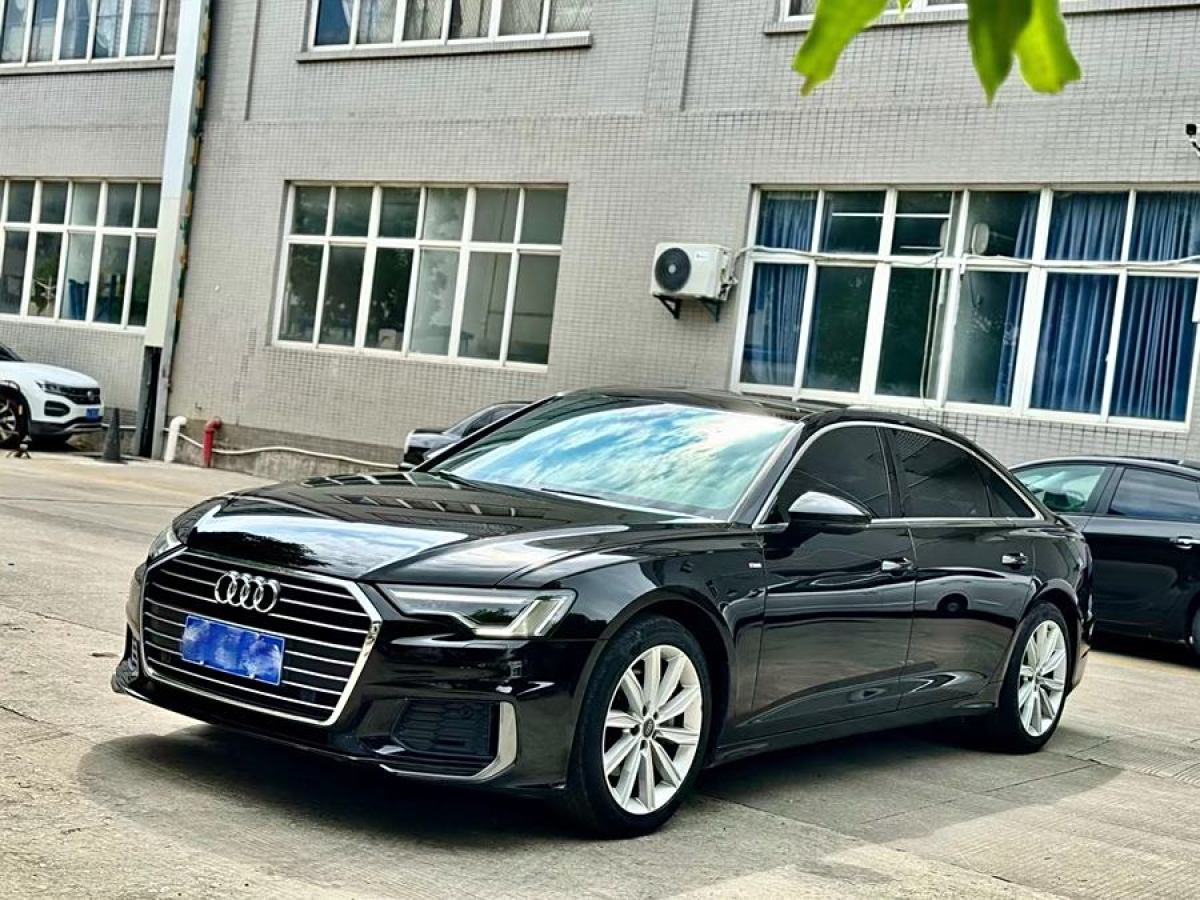 奧迪 奧迪A6L  2020款 45 TFSI quattro 臻選動(dòng)感型圖片