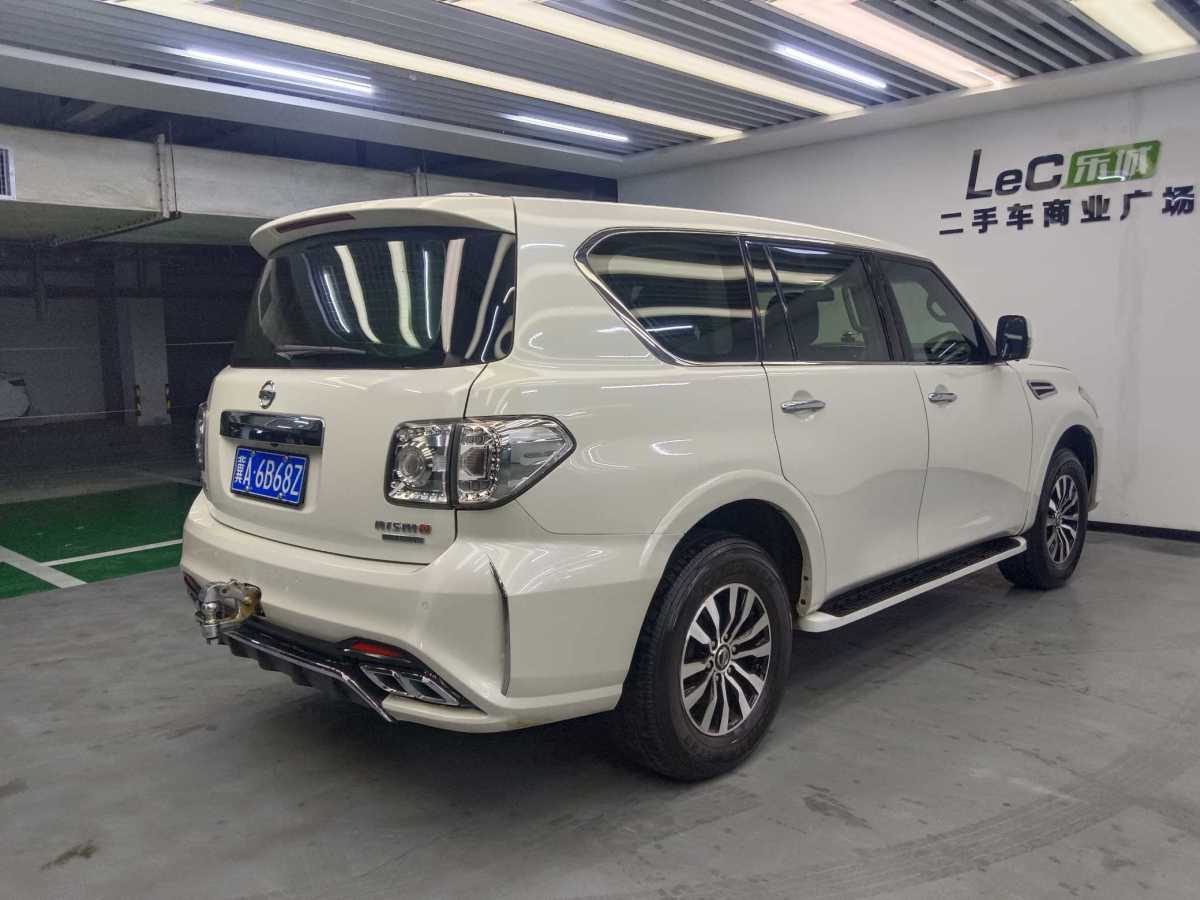 日產(chǎn) 途樂  2018款 4.0L 鉑金型圖片