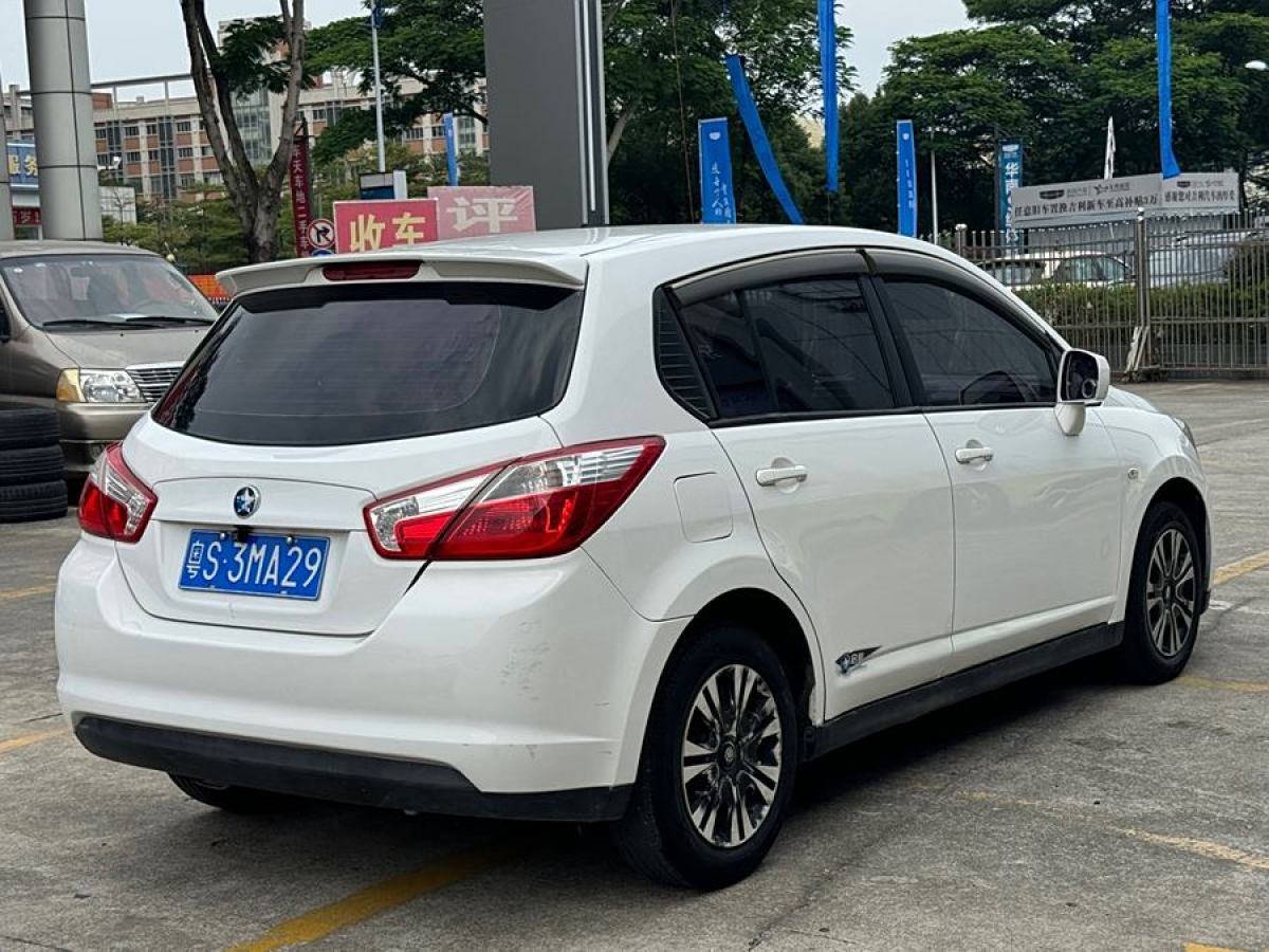 啟辰 R50  2013款 1.6L 手動(dòng)時(shí)尚版圖片