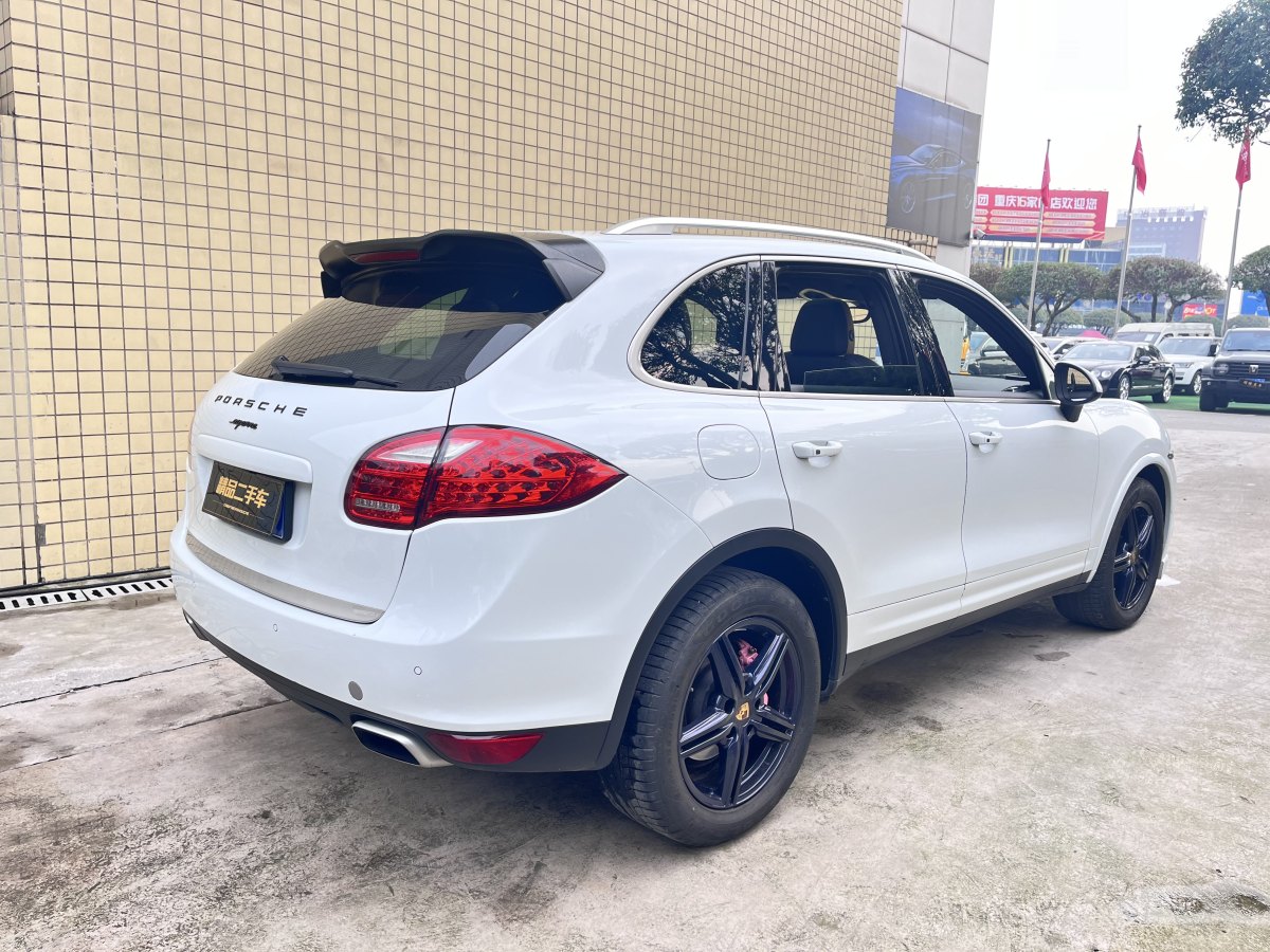 保時(shí)捷 Cayenne  2014款 Cayenne Platinum Edition 3.0T圖片