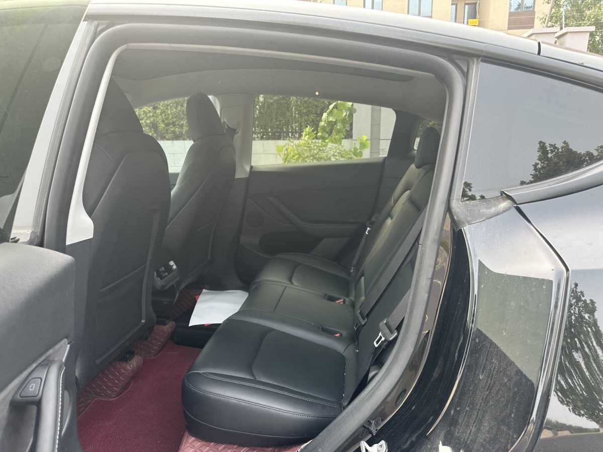 特斯拉 Model Y  2021款 標(biāo)準(zhǔn)續(xù)航后驅(qū)版圖片