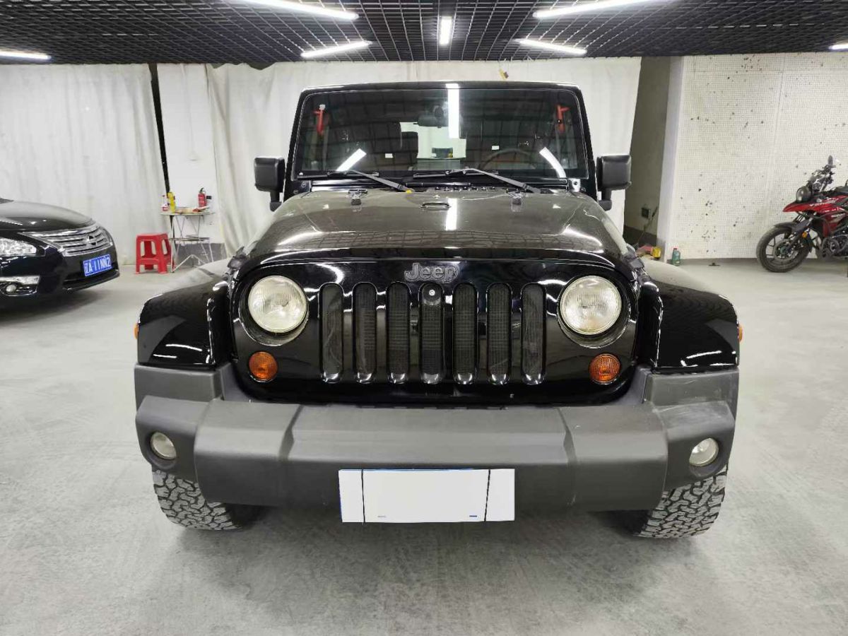 Jeep 牧馬人  2010款 3.8L Rubicon 兩門版圖片