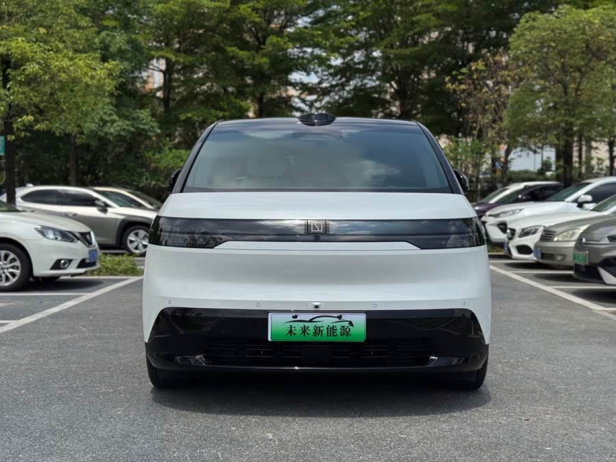極氪 極氪MIX  2025款 智駕版圖片