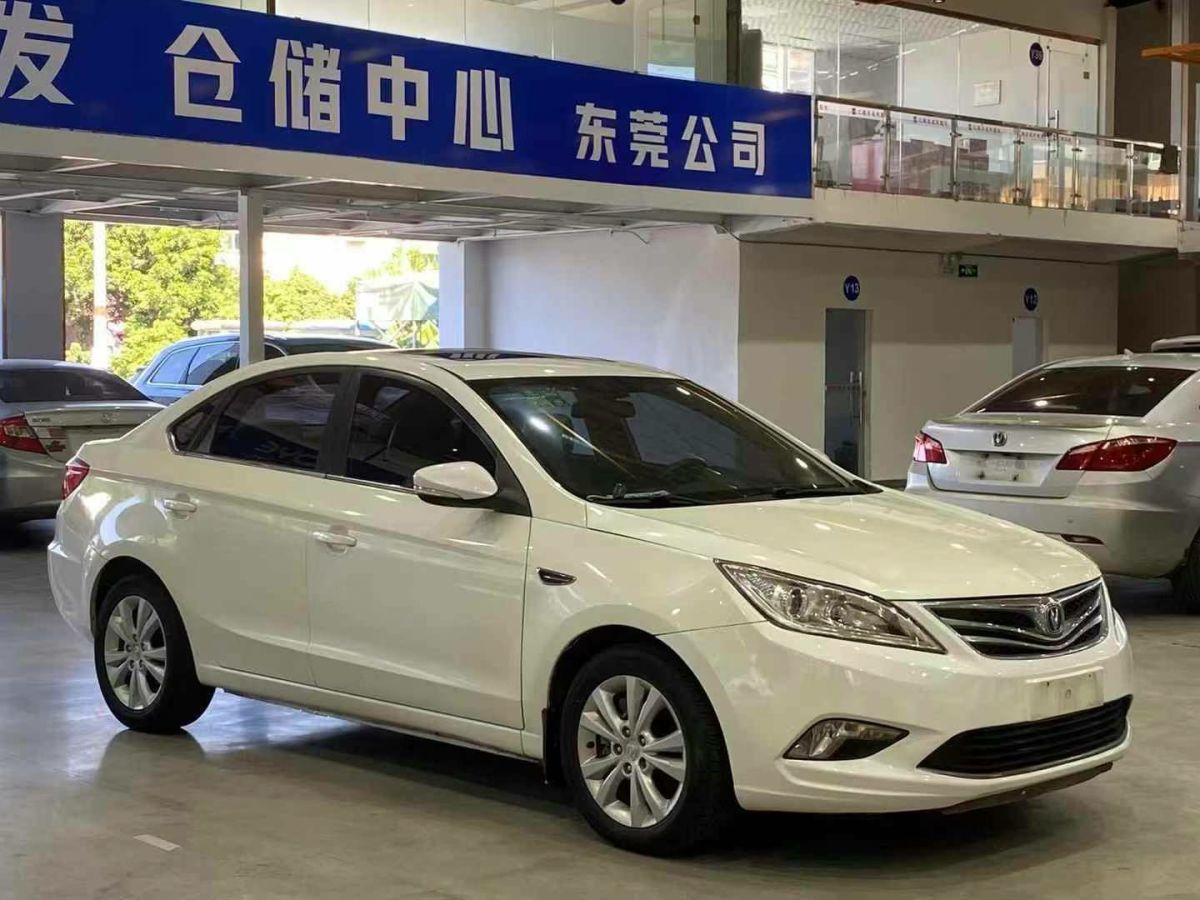 長安 逸動  2014款 1.6L 自動豪華型圖片