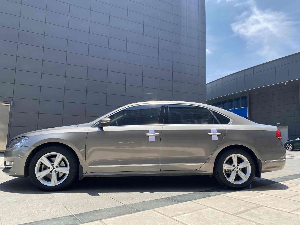 大眾 帕薩特  2013款 1.8TSI DSG御尊版圖片
