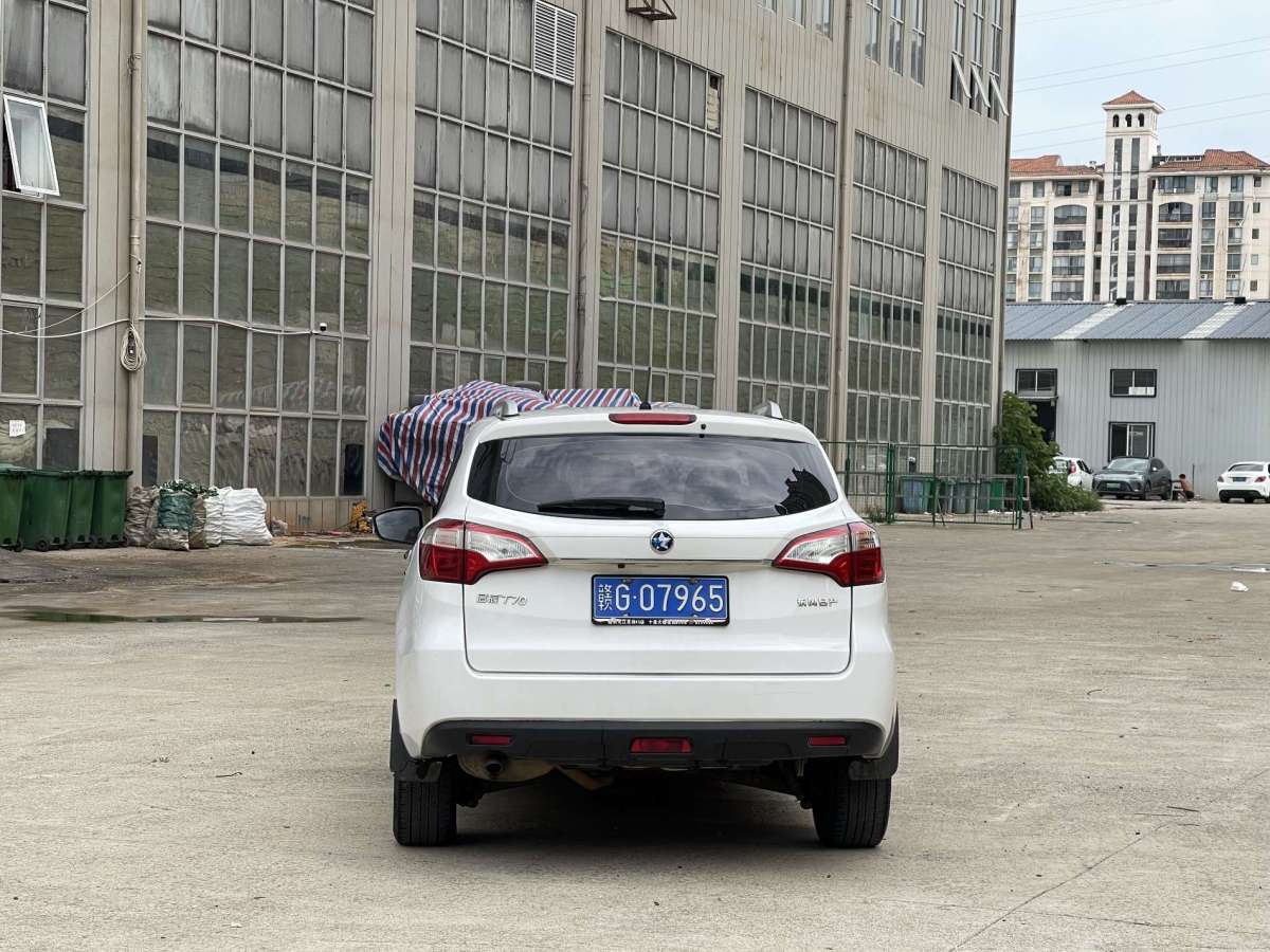 啟辰 T70  2016款 1.6L 手動(dòng)睿行版圖片