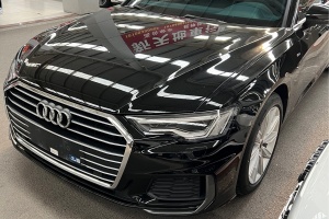 奥迪A6L 奥迪 45 TFSI 臻选致雅型