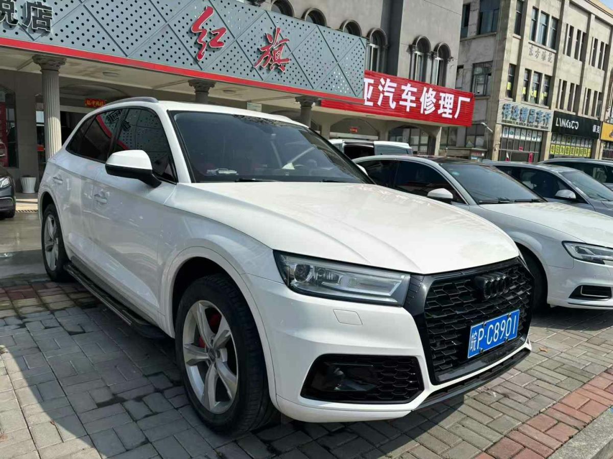 奧迪 奧迪Q3  2019款  35 TFSI 時(shí)尚動(dòng)感型圖片