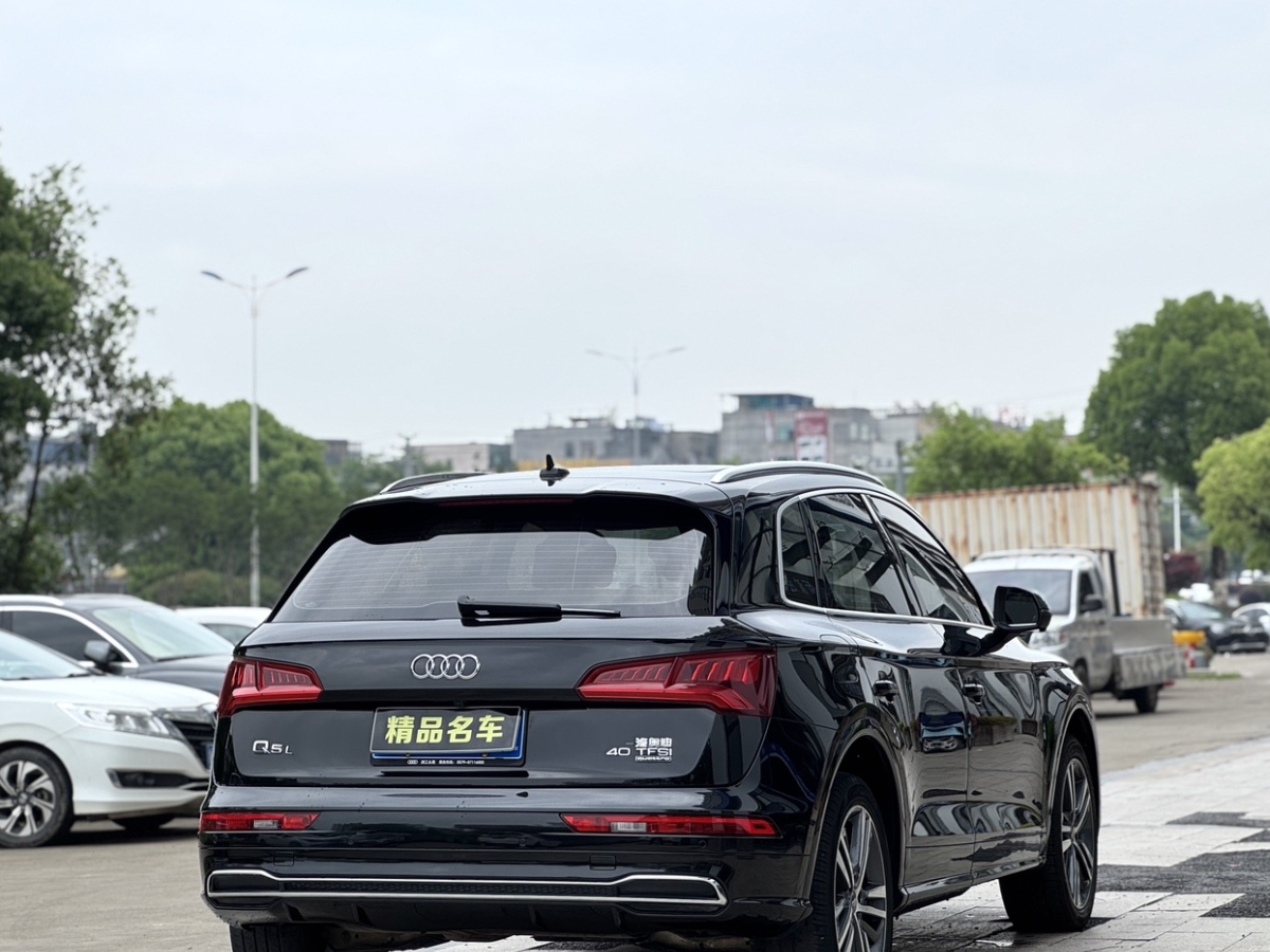 奧迪 奧迪Q5L  2018款 40 TFSI 榮享時尚型圖片