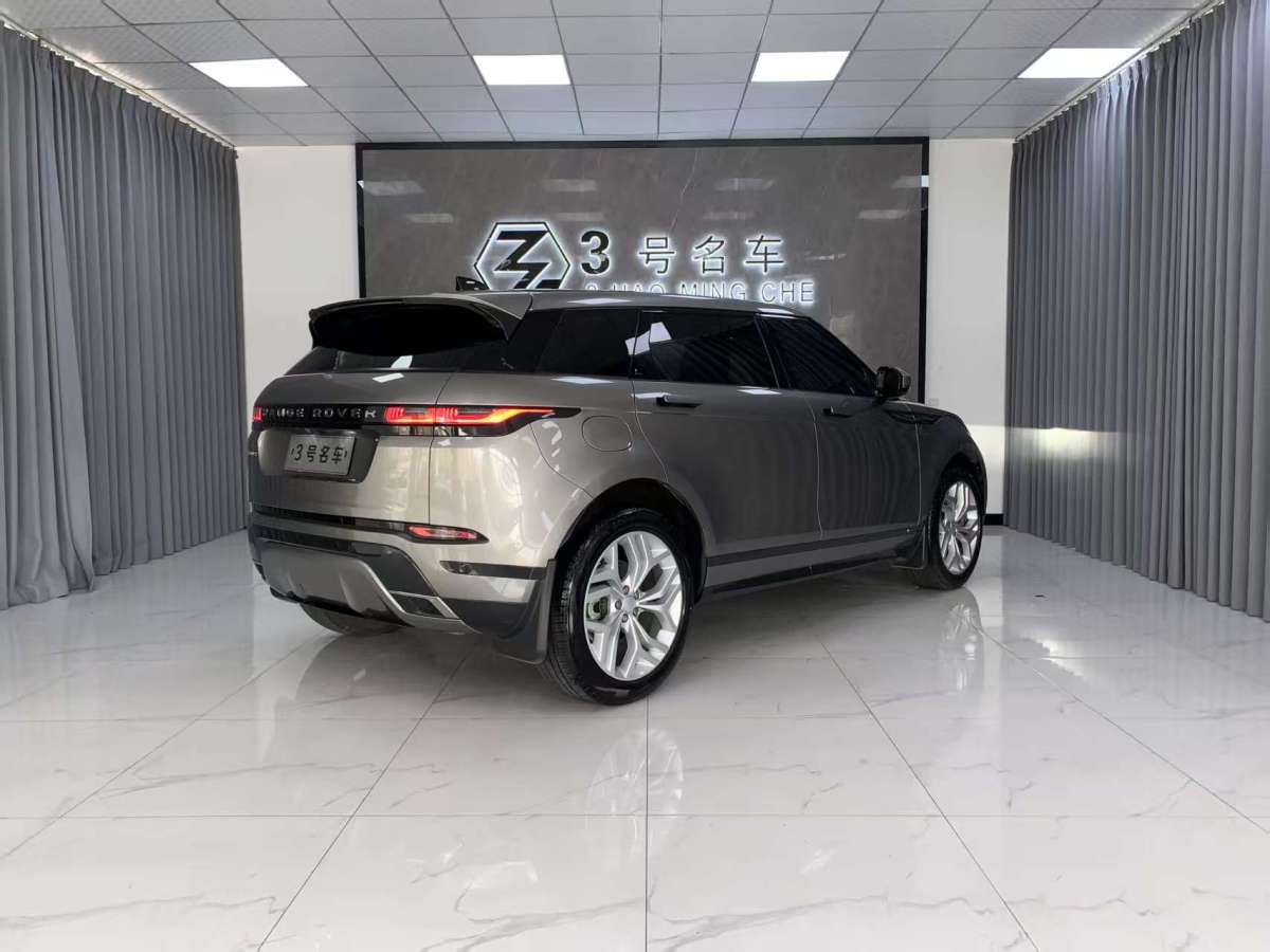 路虎 攬勝極光  2021款 極光L 200PS R-Dynamic Standard 精英版圖片
