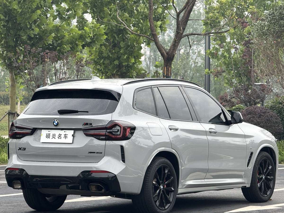寶馬 寶馬X3  2022款 改款 xDrive30i 領(lǐng)先型 M曜夜套裝圖片