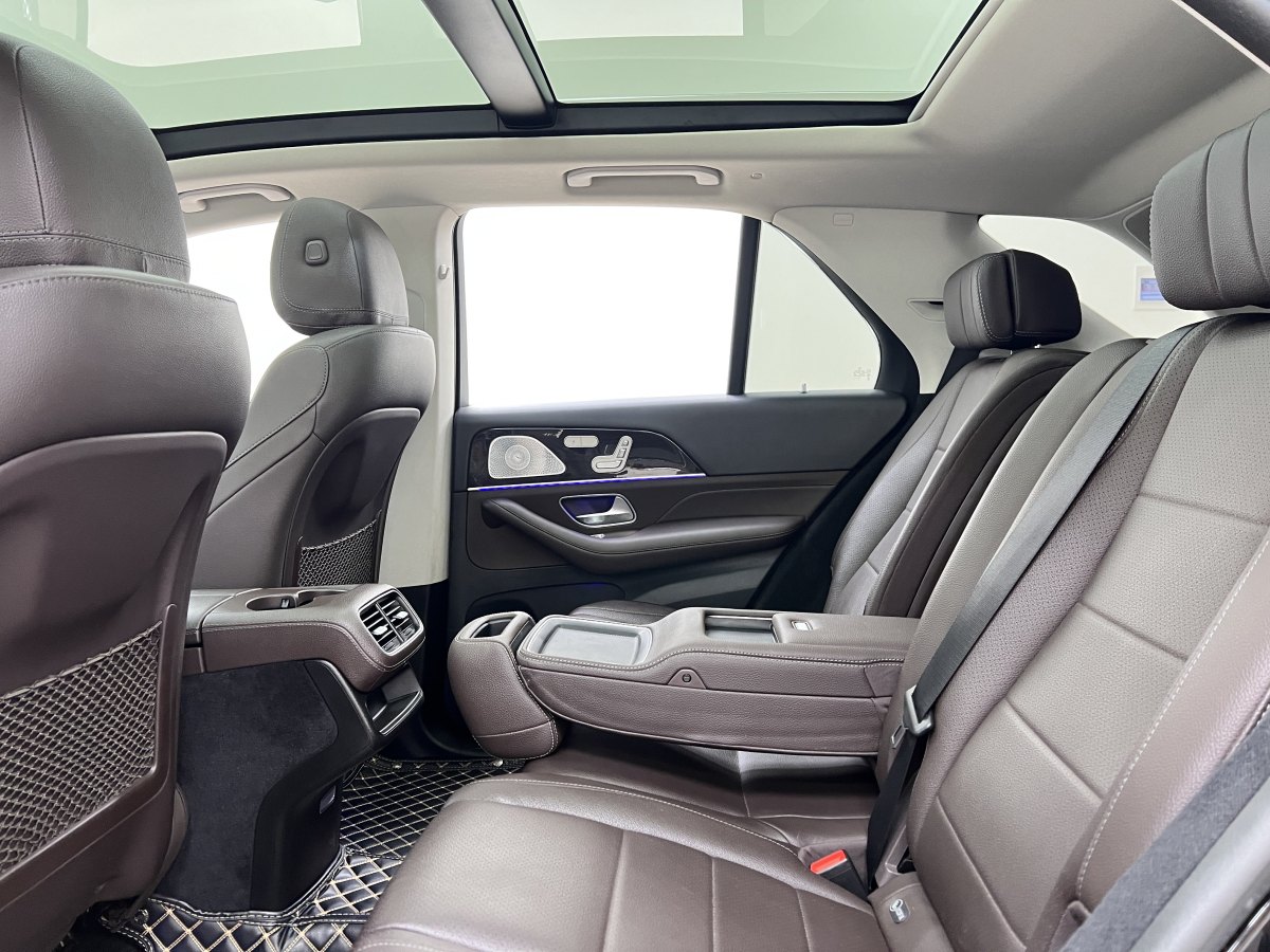 奔馳 奔馳GLE  2024款 改款 GLE 350 4MATIC 時(shí)尚型圖片