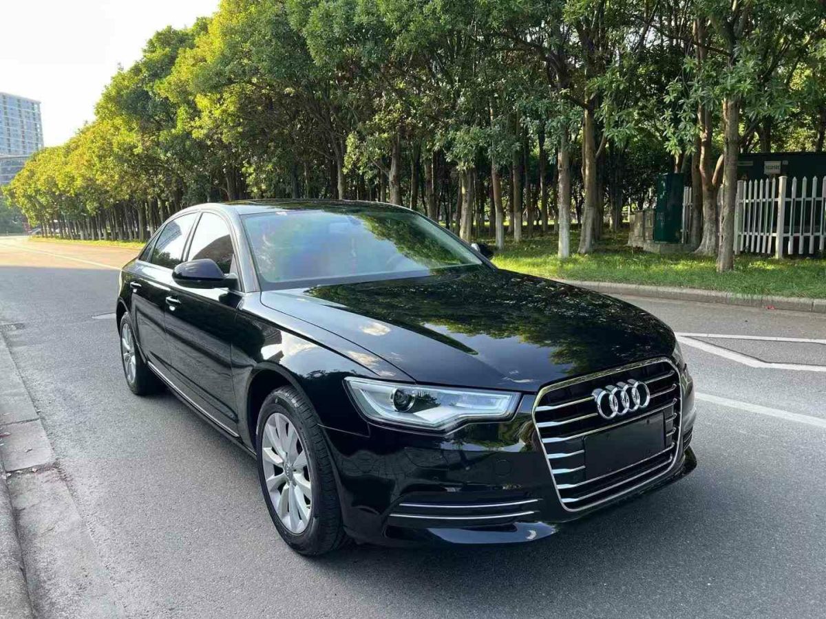 奧迪 奧迪A6L  2012款 A6L 2.8FSI 35FSI Quattro豪華型圖片