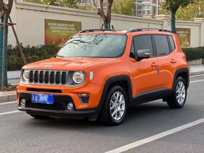 年10月jeep 自由俠 2019款 220t 自動四驅精英版 自動檔2022-12-20