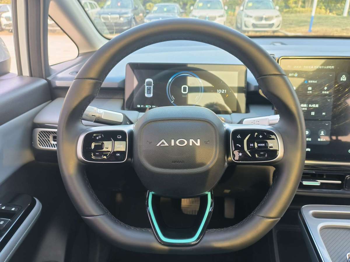 埃安 AION Y  2023款 Plus 80 智領(lǐng)版圖片