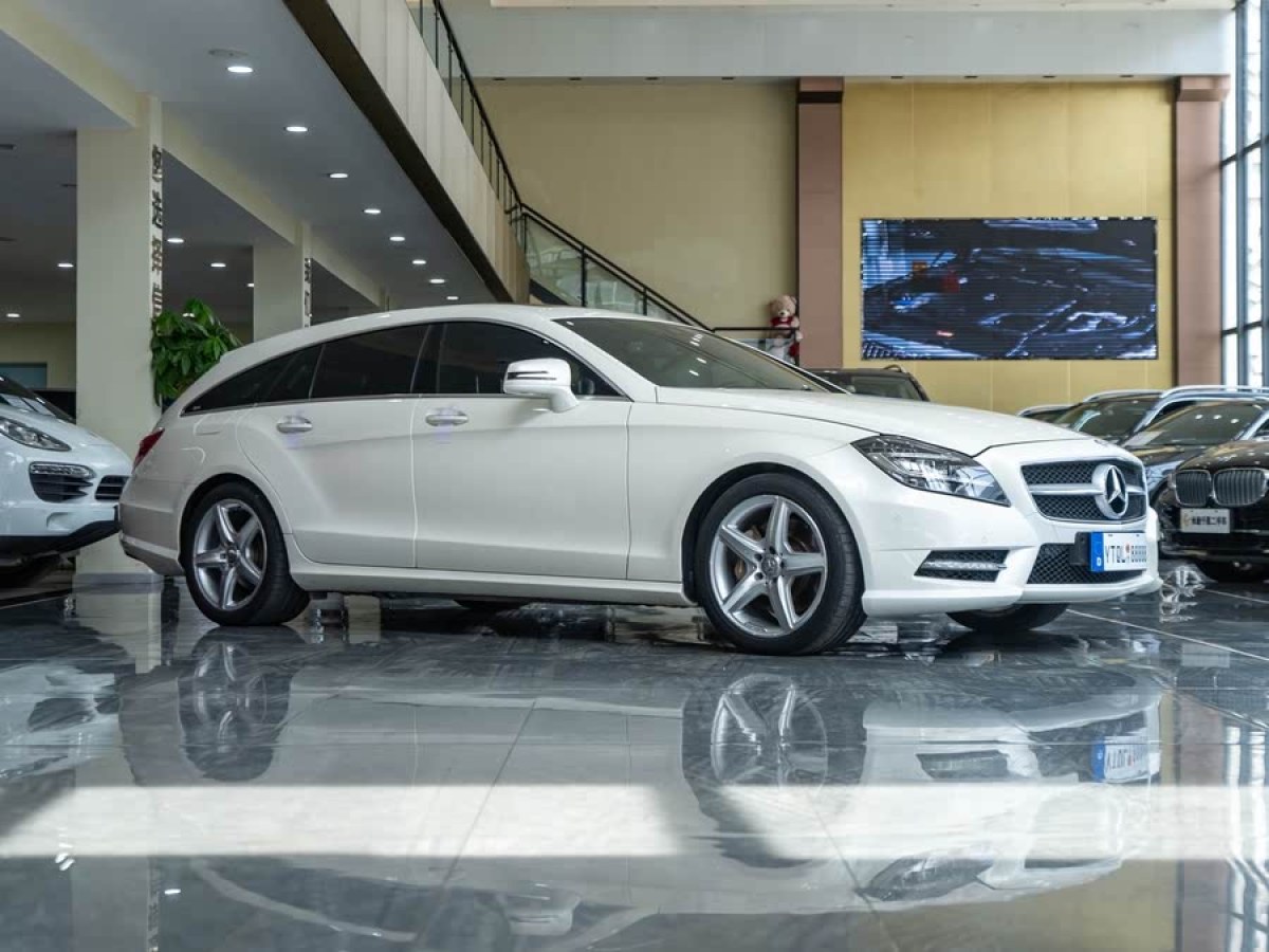 奔馳 奔馳CLS級  2013款 CLS 350 獵裝時尚型圖片