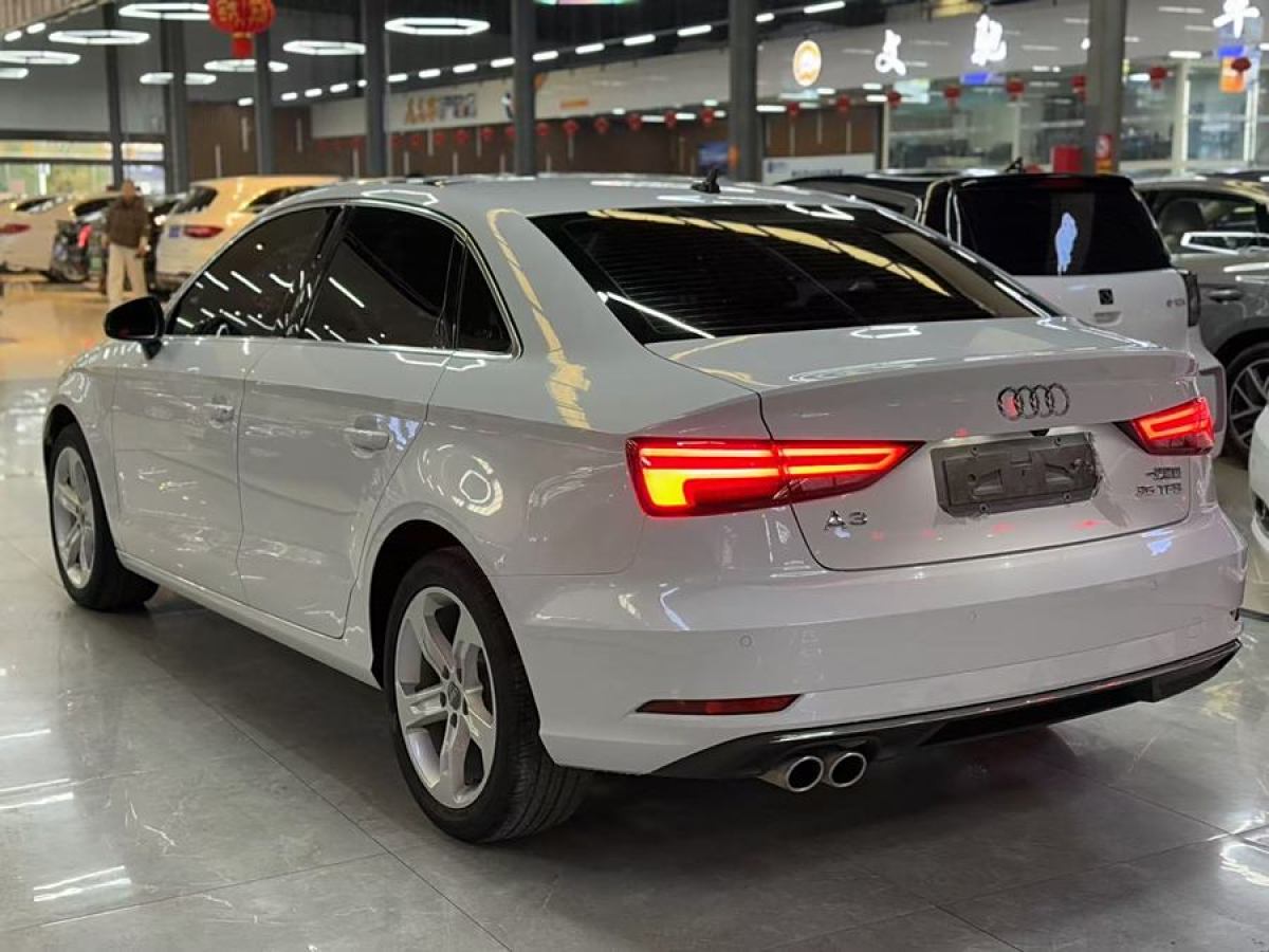 奧迪 奧迪A3  2020款 改款 Sportback 35 TFSI 進(jìn)取型 國VI圖片