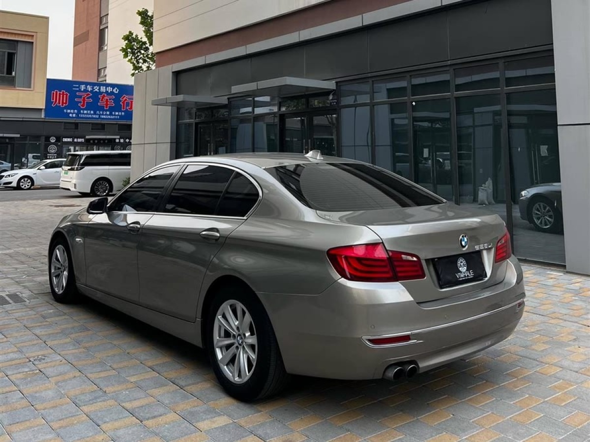 寶馬 寶馬5系  2011款 528Li 領(lǐng)先型圖片