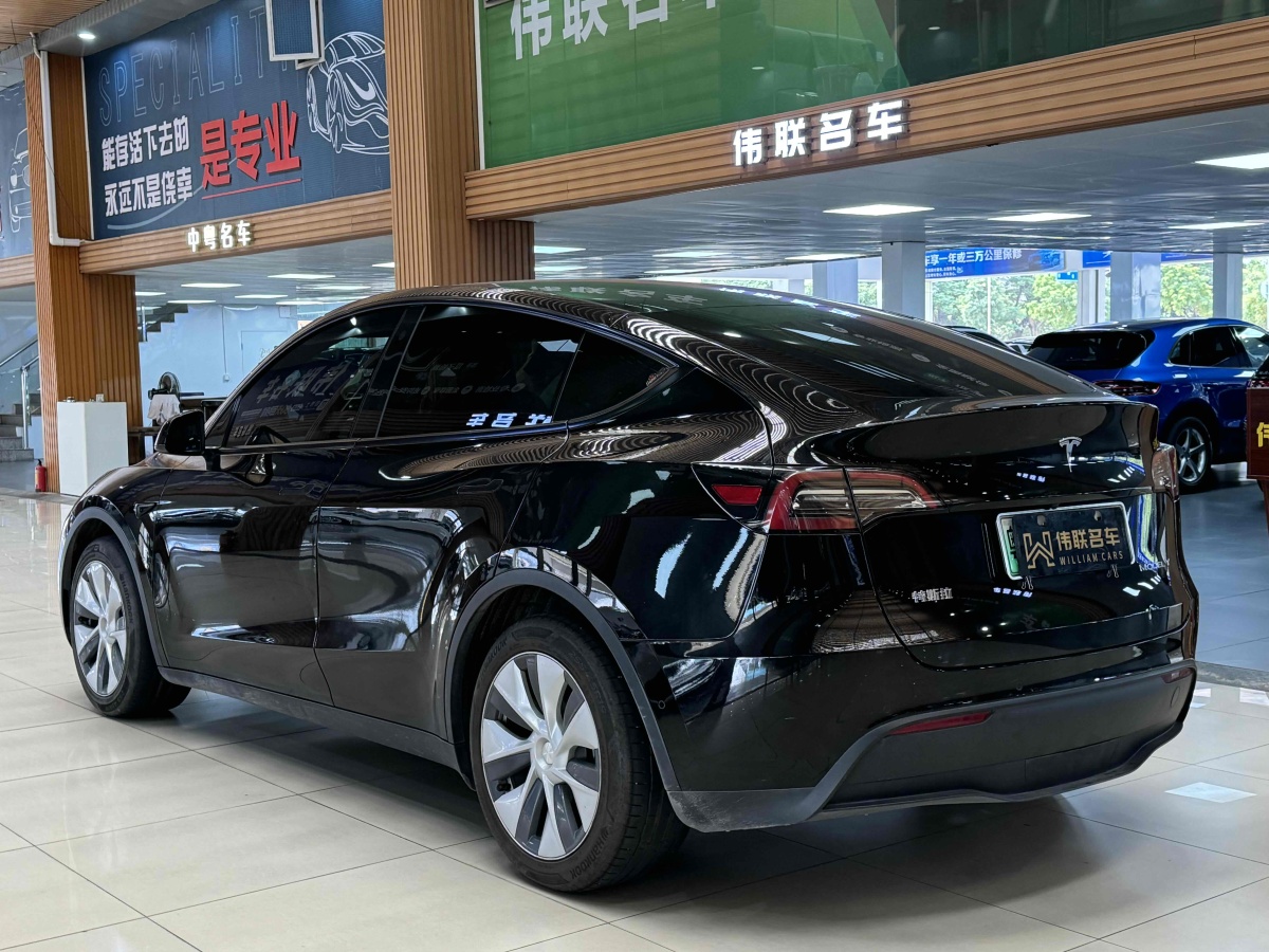 特斯拉 Model Y  2022款 后輪驅(qū)動(dòng)版圖片