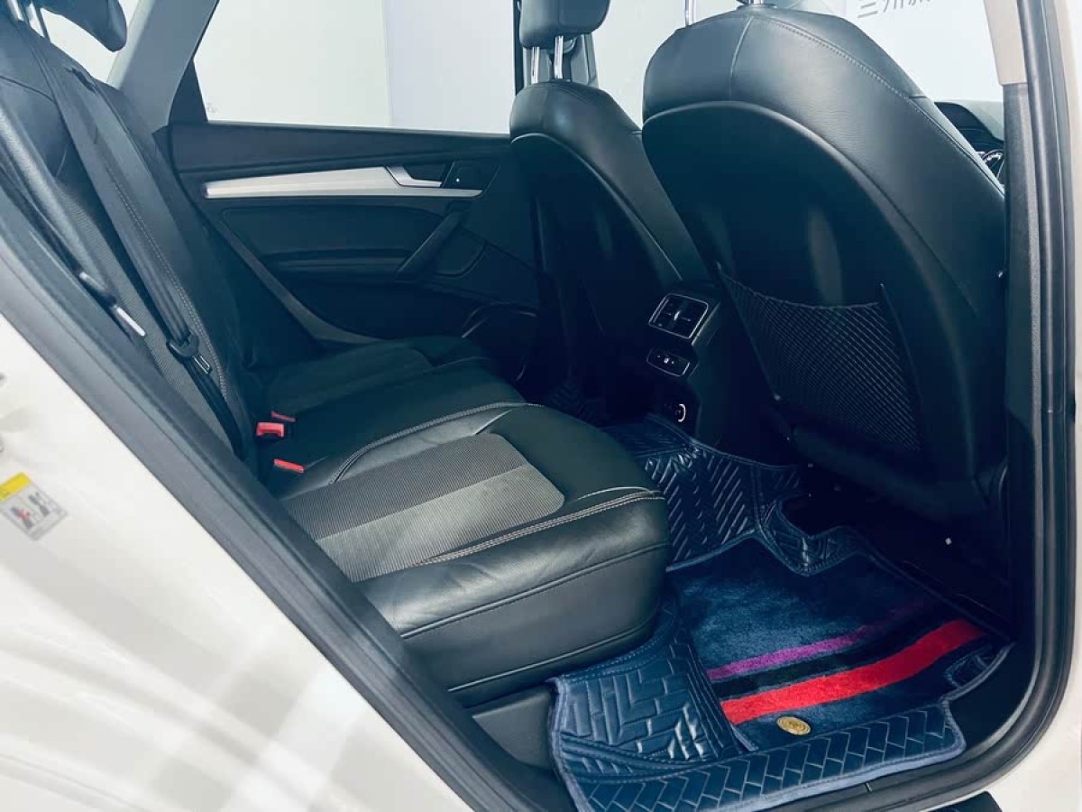 奧迪 奧迪Q5L  2020款 改款 40 TFSI 榮享進取型圖片