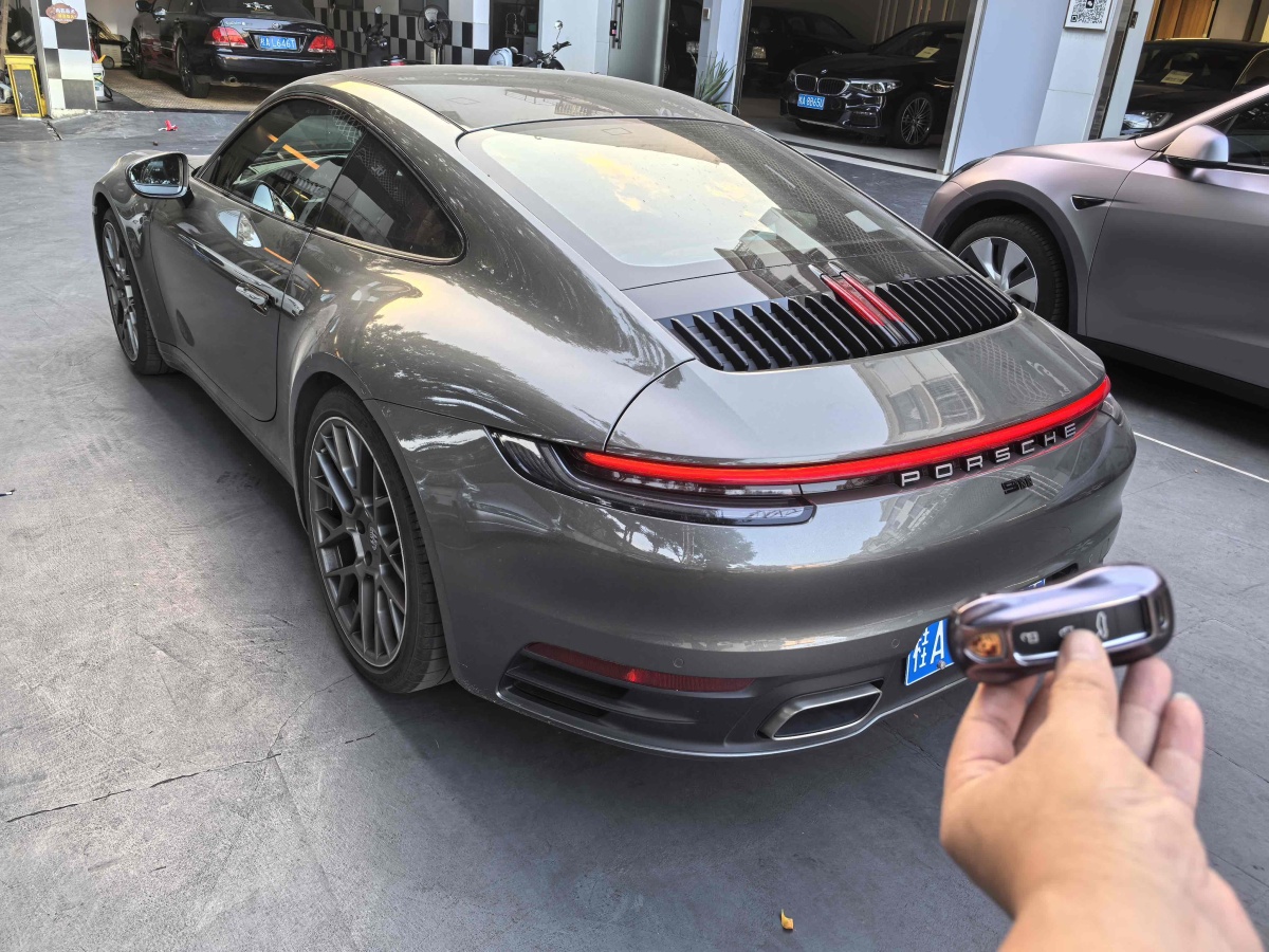 保時(shí)捷 911  2022款 Carrera 3.0T圖片