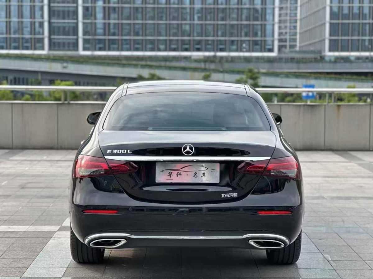 奔馳 奔馳E級  2023款 E 300 L 豪華型圖片