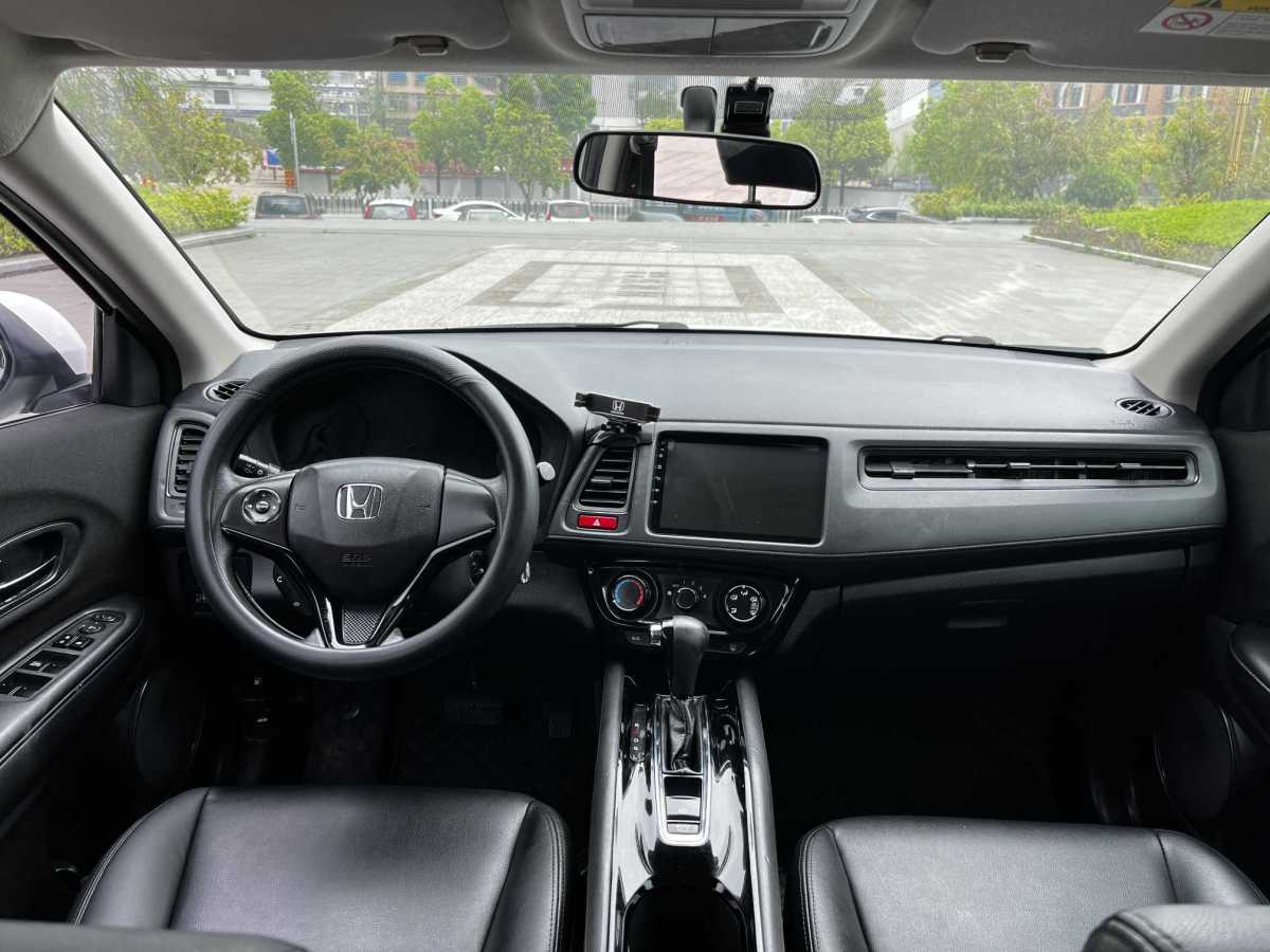 2016年12月本田 缤智  2015款 1.5L CVT两驱舒适型