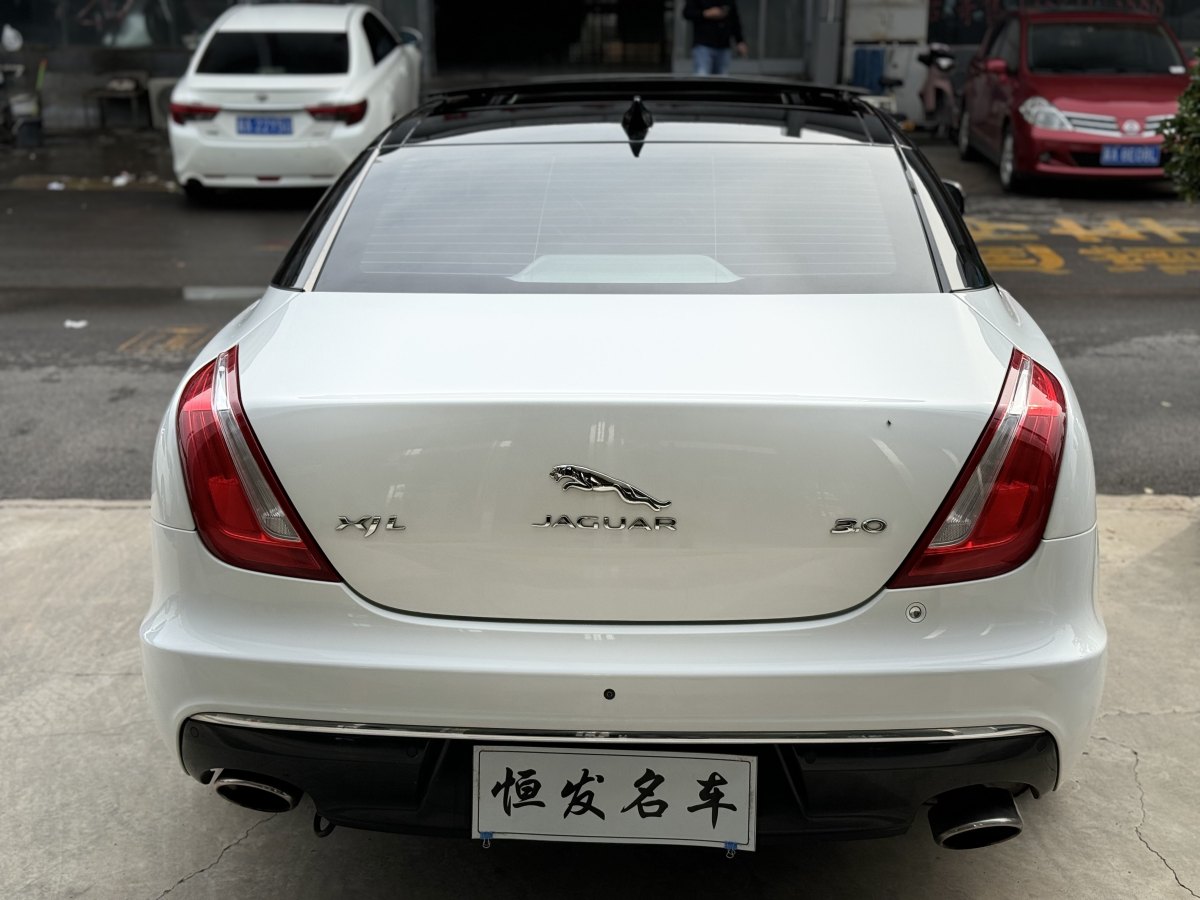 捷豹 XJ  2018款 XJL 3.0 SC 兩驅(qū)典雅商務(wù)版圖片