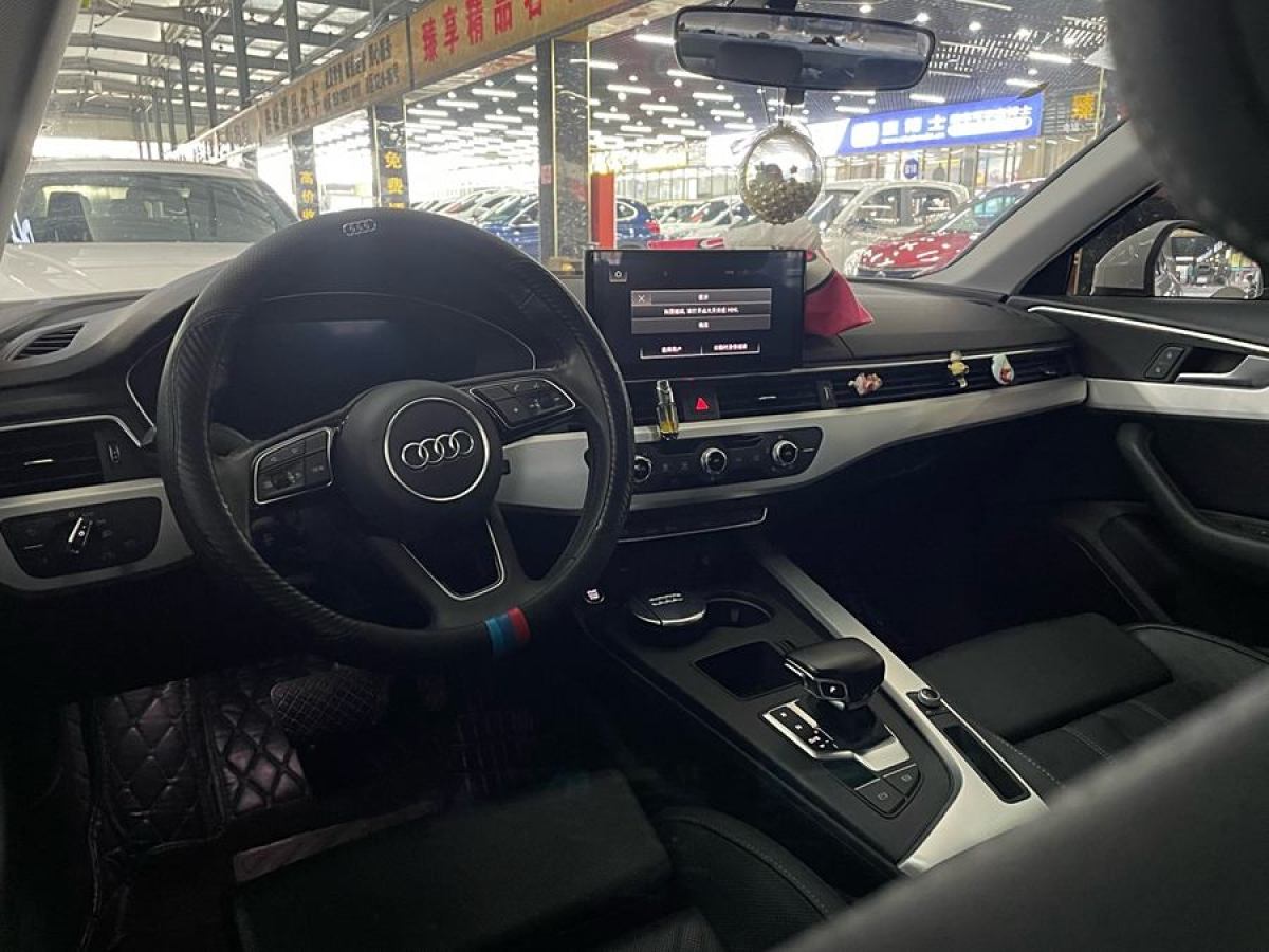 奧迪 奧迪A4L  2020款 40 TFSI 時(shí)尚動(dòng)感型圖片