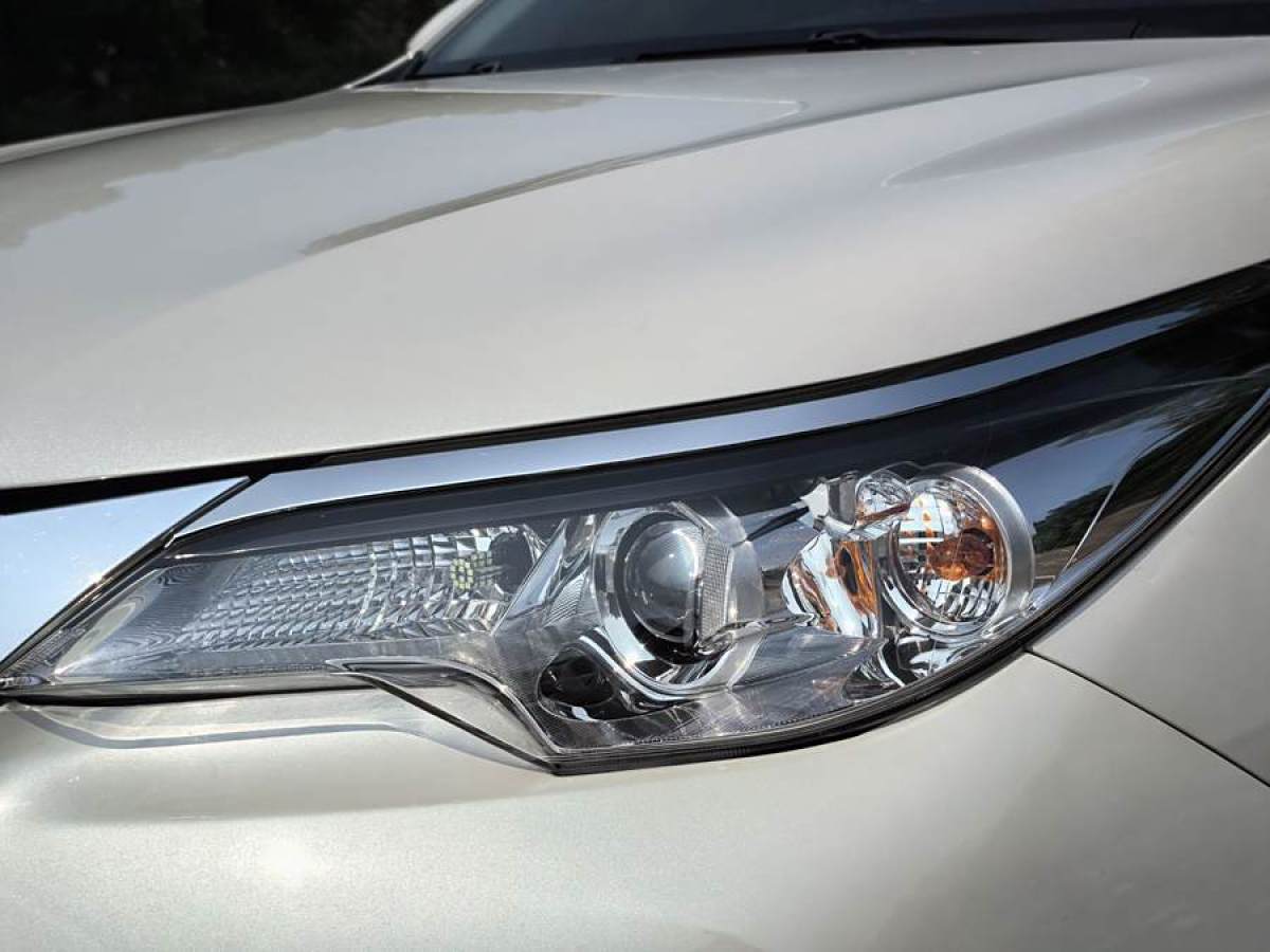 豐田 Fortuner  2016款 2.7L 中東版圖片