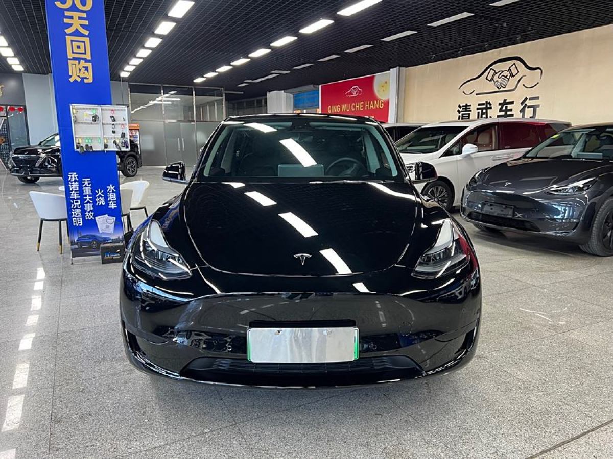 特斯拉 Model 3  2023款 煥新版 后輪驅(qū)動(dòng)圖片