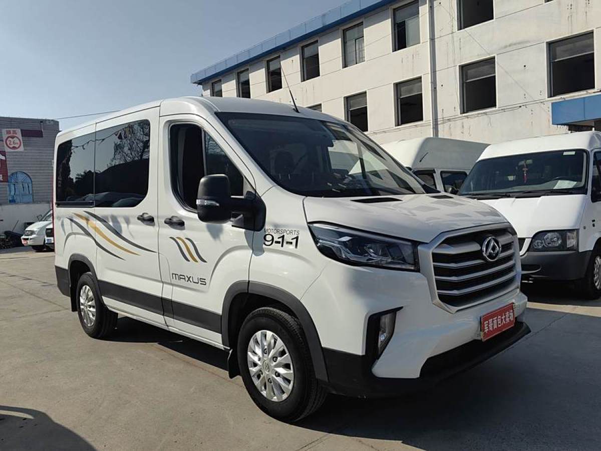 上汽大通 V90  2020款 2.0T AMT運(yùn)杰版前驅(qū)后單胎短軸中頂6座圖片