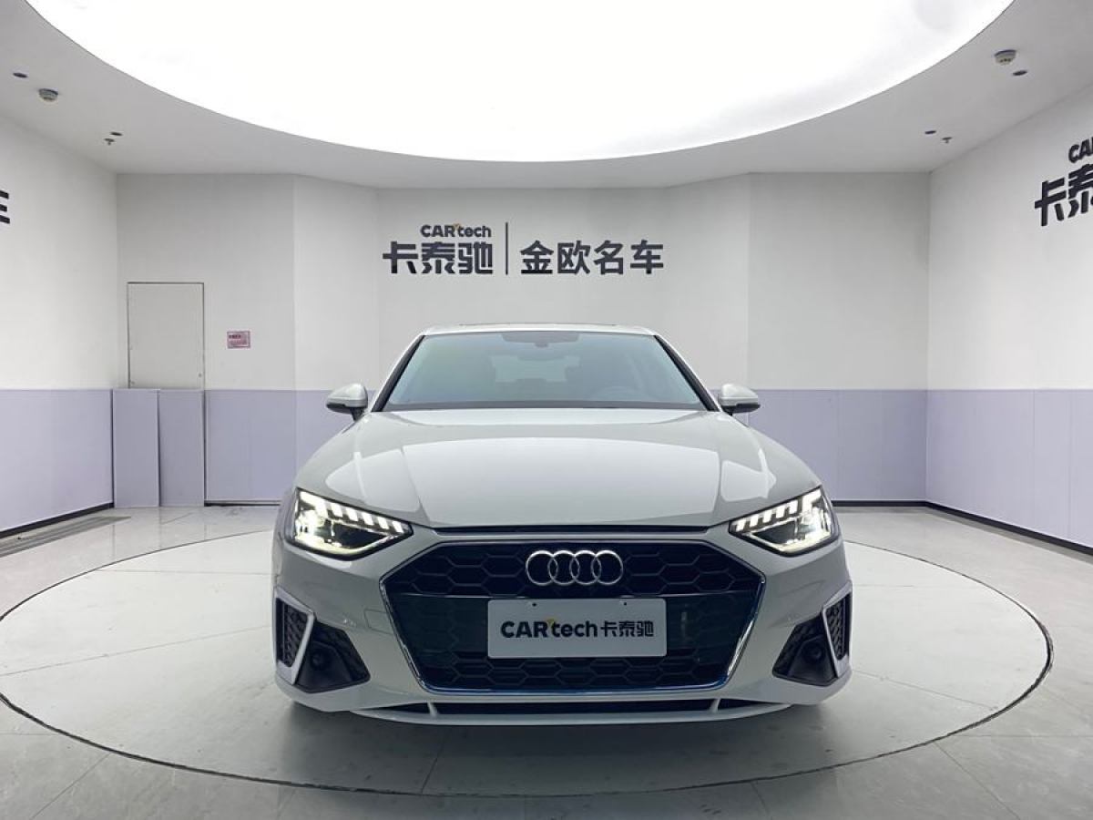 奧迪 奧迪A4L  2022款 40 TFSI 時尚動感型圖片