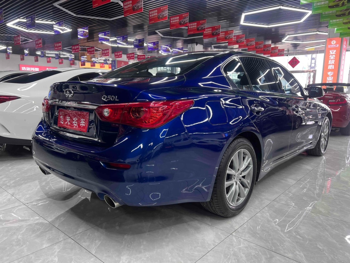 英菲尼迪 Q50L  2016款 2.0T 悅享版圖片