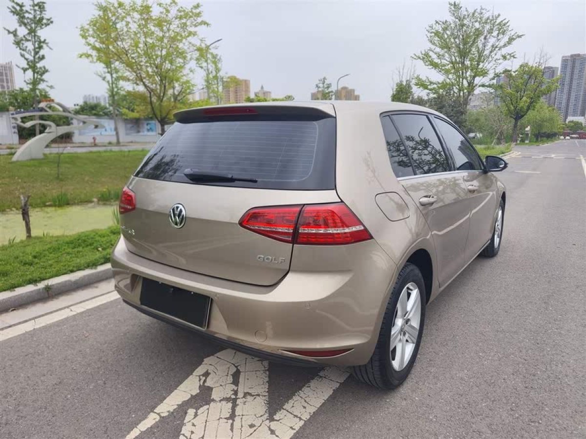 大眾 高爾夫  2016款 1.6L 自動(dòng)舒適型圖片