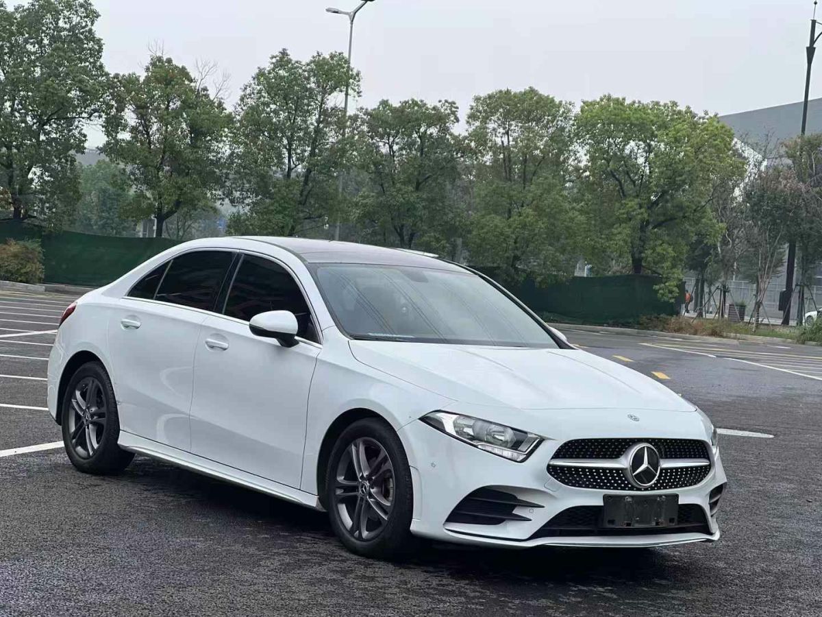 奔馳 奔馳GLC轎跑 AMG  2020款 AMG GLC 43 4MATIC 轎跑SUV圖片