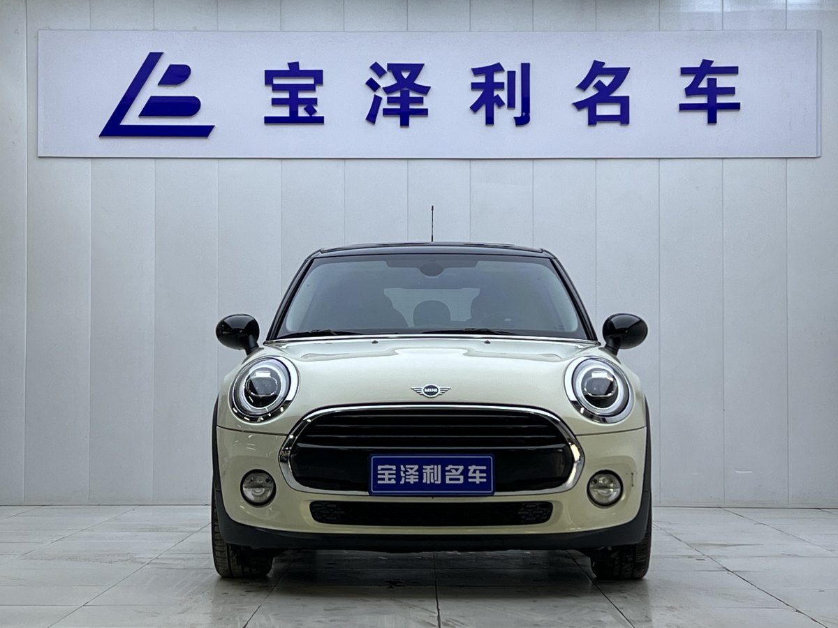 2019年10月MINI MINI  2018款 1.5T COOPER 經(jīng)典派 五門版