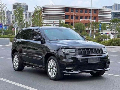 2018年10月 Jeep 大切諾基(進口) 3.0L 舒享導(dǎo)航版圖片