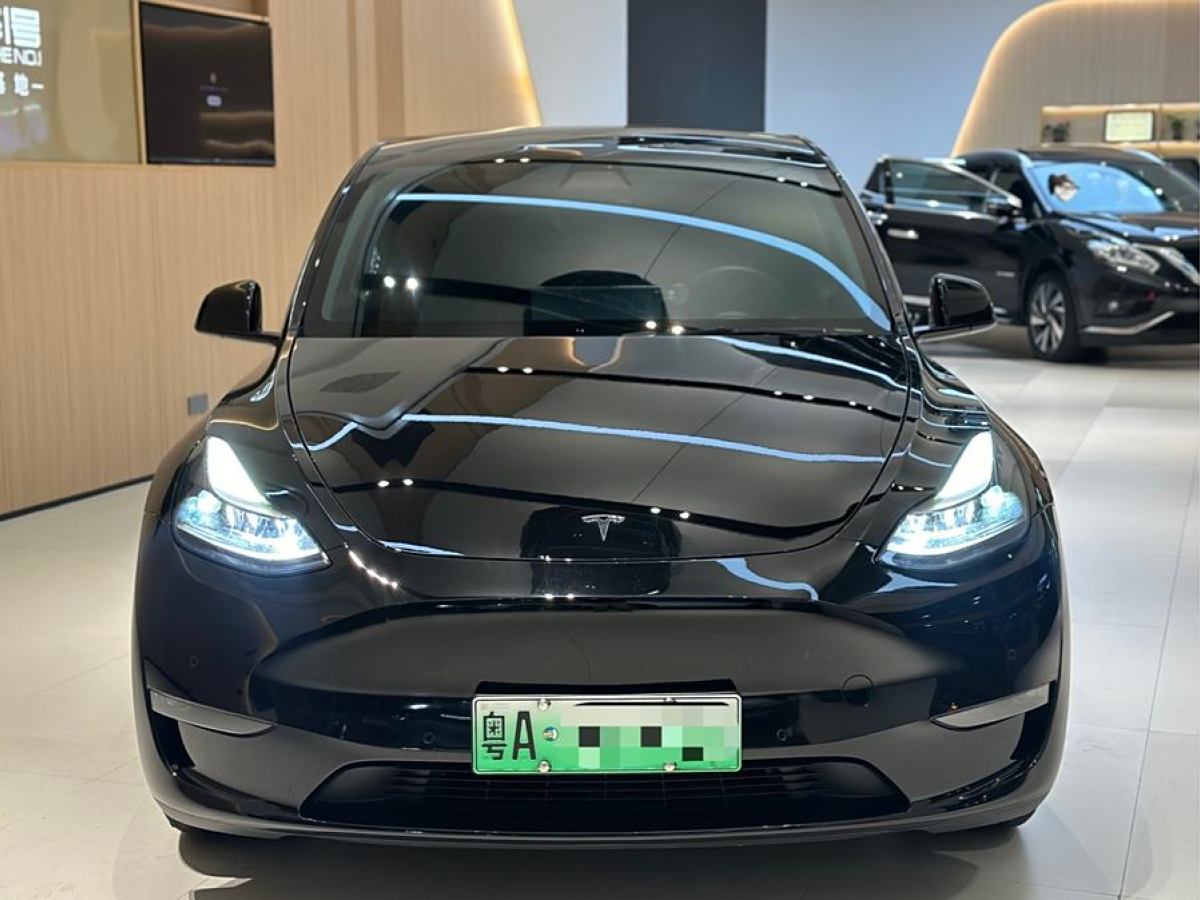 特斯拉 Model 3  2021款 改款 標準續(xù)航后驅(qū)升級版圖片