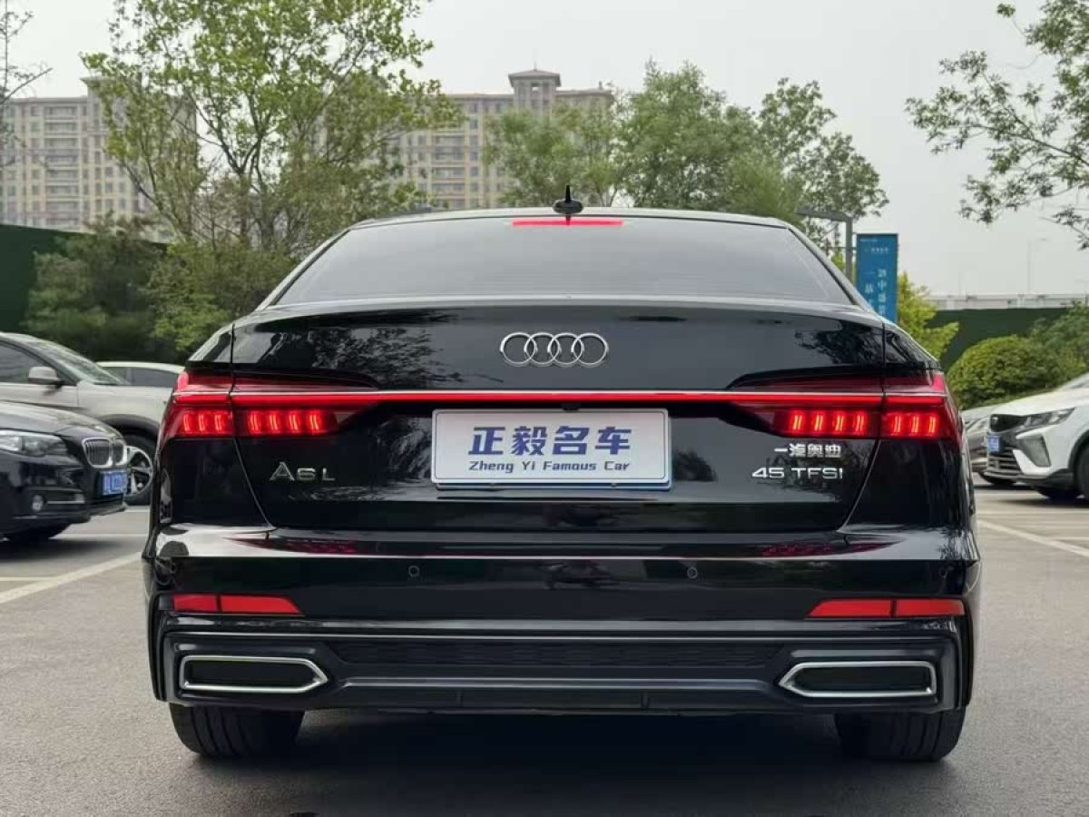 奧迪 奧迪A6L  2021款 45 TFSI 臻選動(dòng)感型圖片