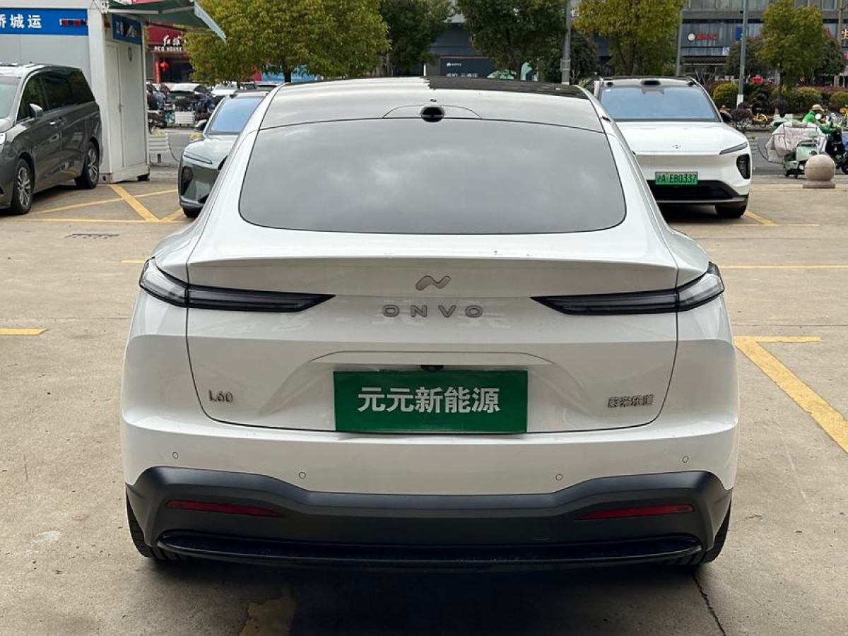 蔚來 樂道L60  2024款 60kwh 后驅(qū)版圖片