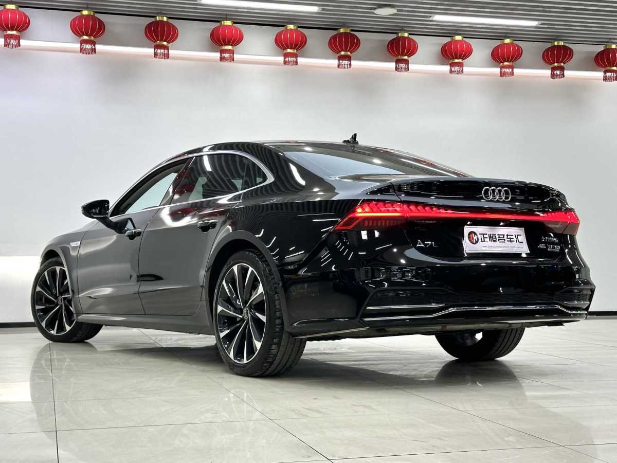 奧迪 奧迪A7L  2022款 45 TFSI quattro S-line 圣騎士圖片