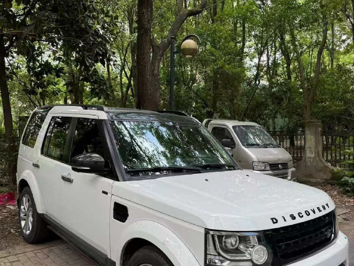 路虎 發(fā)現(xiàn)  2014款 4 3.0T SDV6 HSE圖片