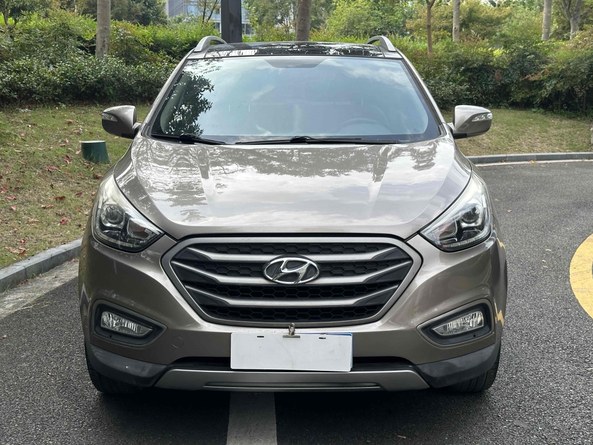 現(xiàn)代 ix35  2012款 2.0 GLS 兩驅(qū)精英型圖片