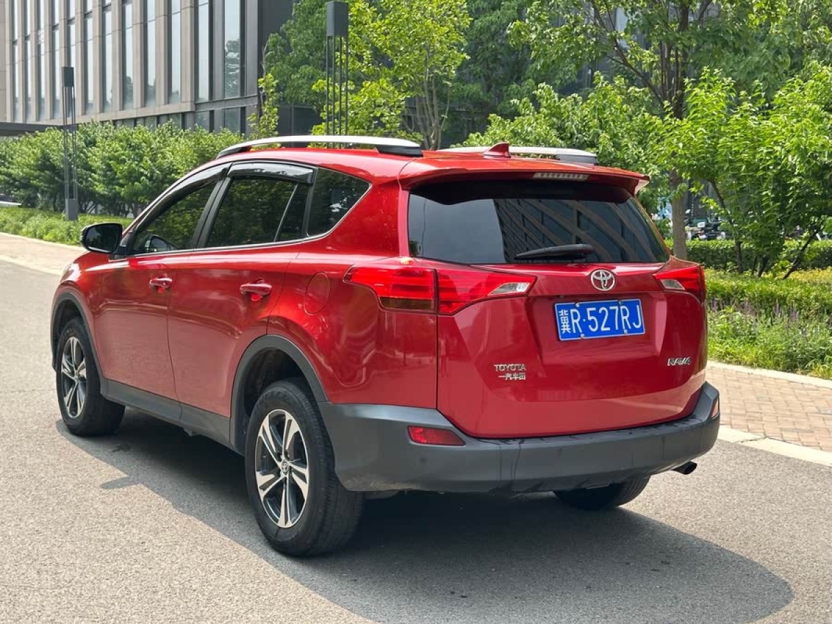 豐田 RAV4榮放  2015款 2.0L CVT兩驅(qū)風(fēng)尚版圖片