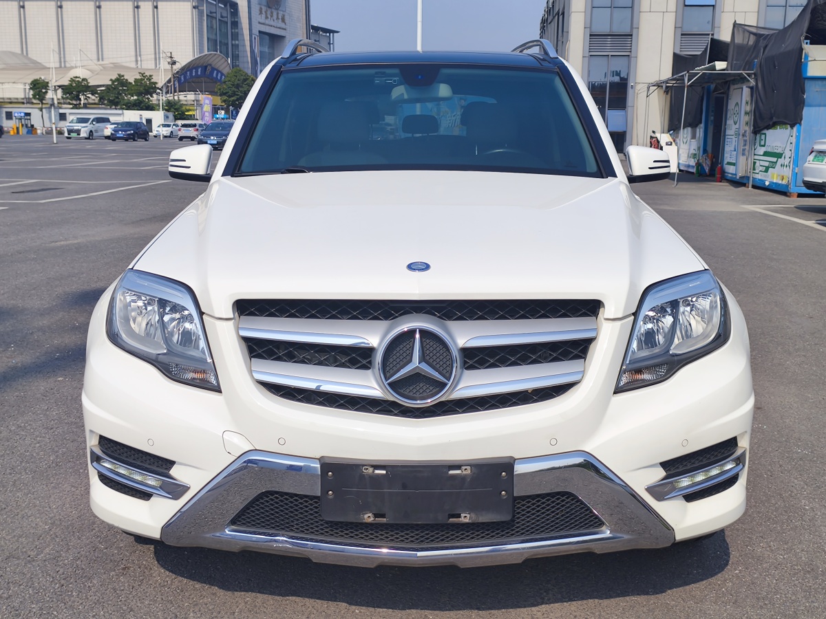 奔馳 奔馳GLK級  2015款 GLK 260 4MATIC 動感型 極致版圖片