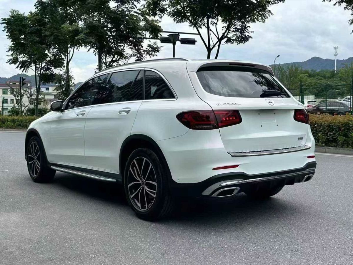 奔馳 奔馳GLC  2021款 GLC 300 4MATIC 轎跑SUV圖片