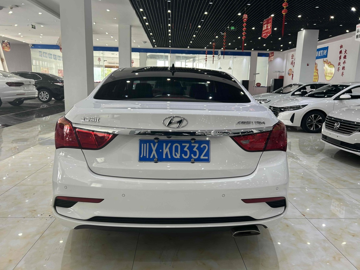 現(xiàn)代 名圖  2017款 1.8L 自動智能型GLS 國VI圖片